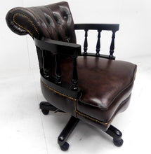 Afbeelding in Gallery-weergave laden, Bureaustoel Admiral Brown handwish antiek rundleder