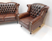 Afbeelding in Gallery-weergave laden, Chesterfield Queen Anne bankstel 3-1-1 zits CROWN antiek bruin leer