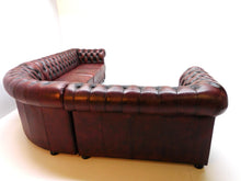 Afbeelding in Gallery-weergave laden, Chesterfield hoekbank "SPRINGFIELD" - 2 hoek 3 zits - Leder Burgundy (Bordo Rood)