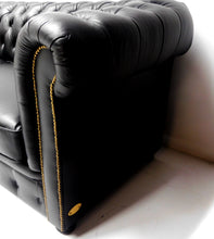 Afbeelding in Gallery-weergave laden, Chesterfield bank - "SPRINGFIELD"- 2 zits - Rundleder zwart (mat)