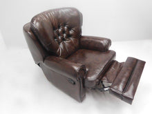 Afbeelding in Gallery-weergave laden, Chesterfield Relaxfauteuil "STING" hand verstelbaar Handwish leder Brown (Donkerbruin)