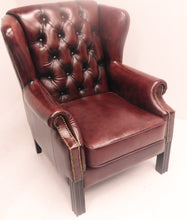 Afbeelding in Gallery-weergave laden, Chesterfield Wingchair "SPRINGFIELD" - Handwish leder Burgundy (Bordo Rood)